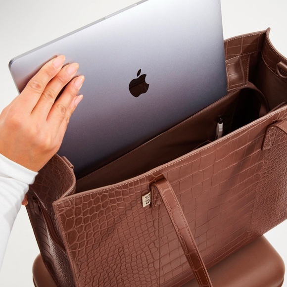 Brown Crocodile Pattern Tote Bag - Picture 6 of 9